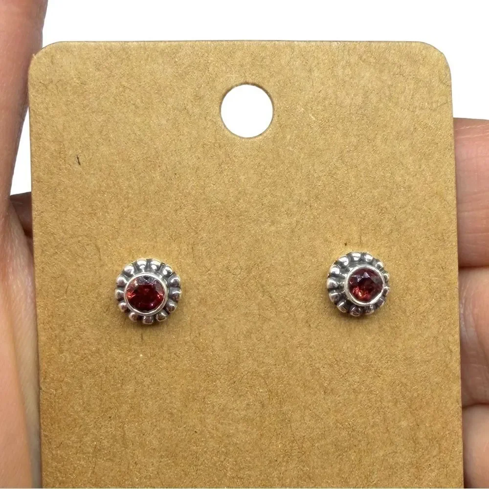 N/A genuine garnet